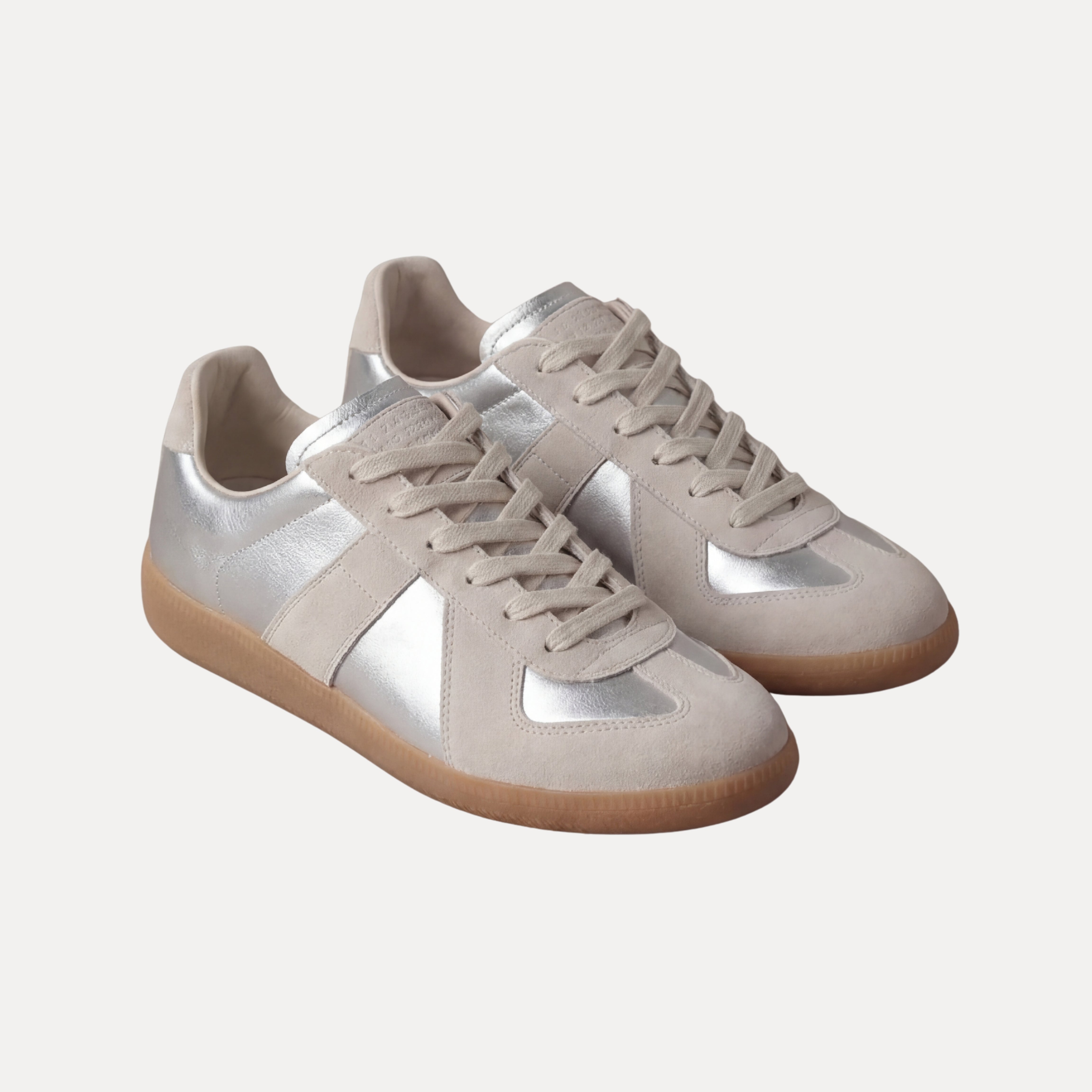Stride Sneakers